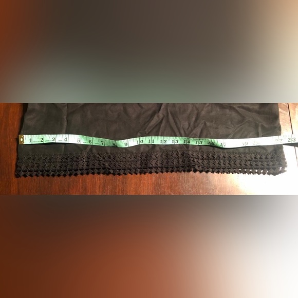 Banana Republic black dress with waist tie and unique bottom - Picture 12 of 12